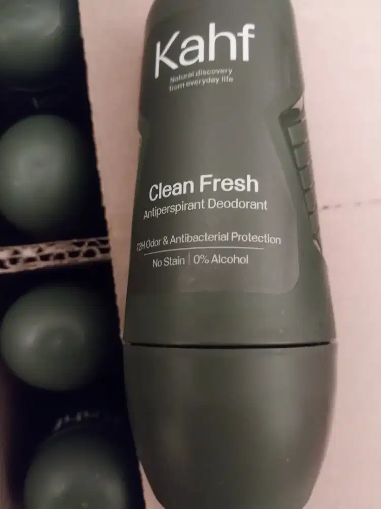 Kahf Deodorant Roll On Antiperspirant