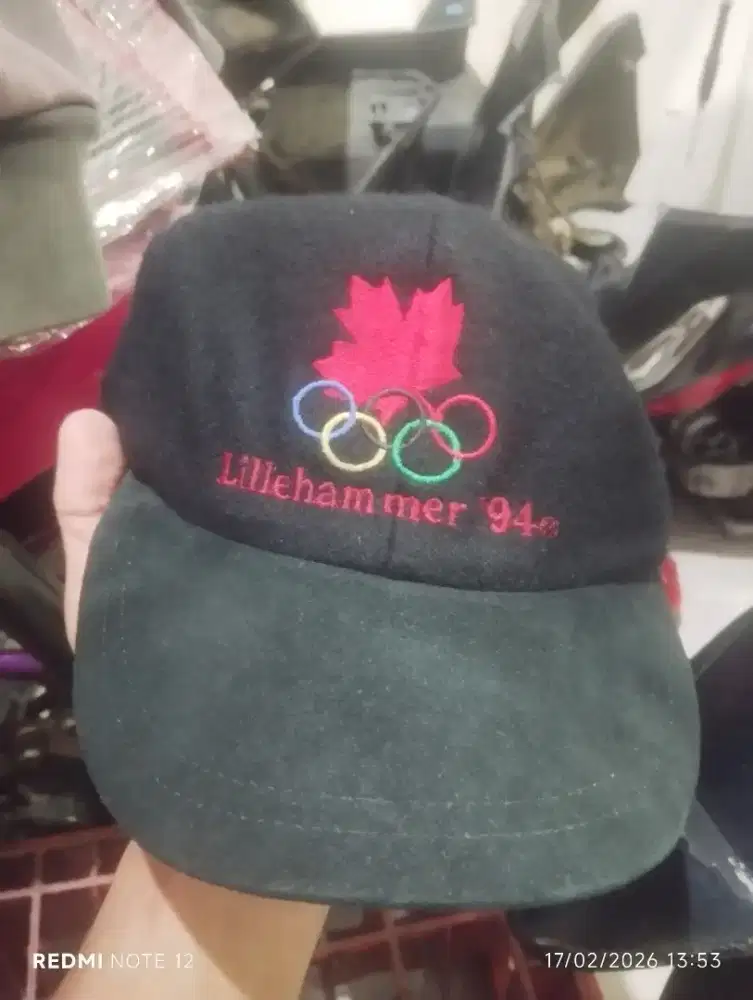 Topi Vintage Olimpiade Canada