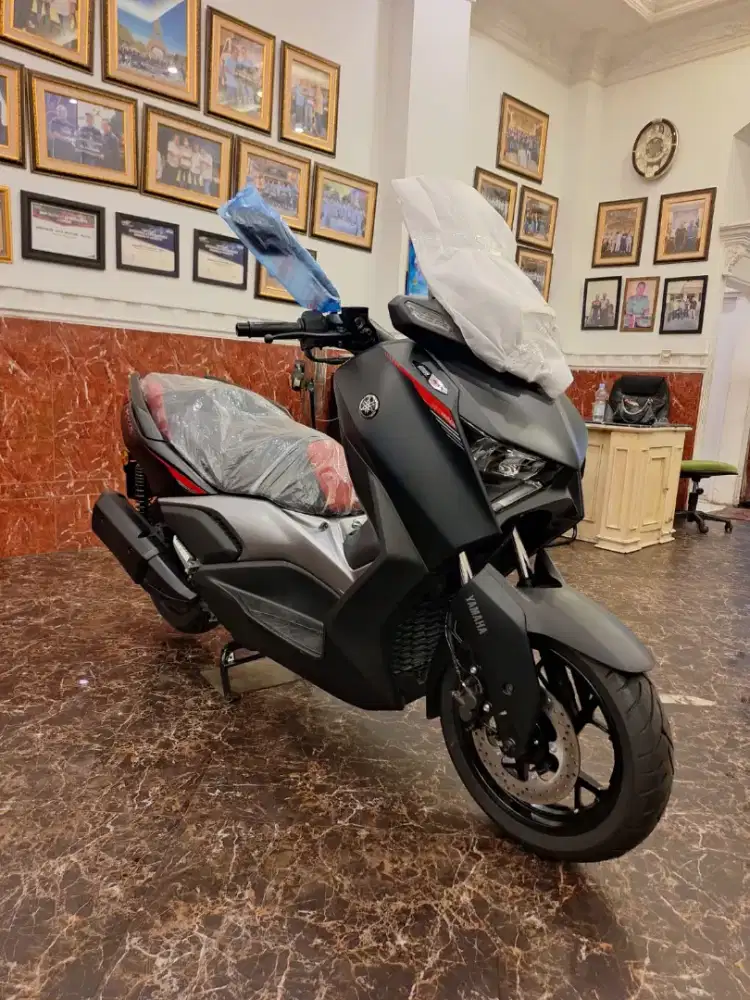XMAX 250 CC ANIVERSARY 25TH TAHUN 2026 KM.LOW MULUS KAYA BARU