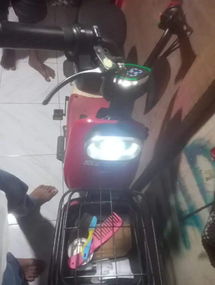 Sepeda listrik selis