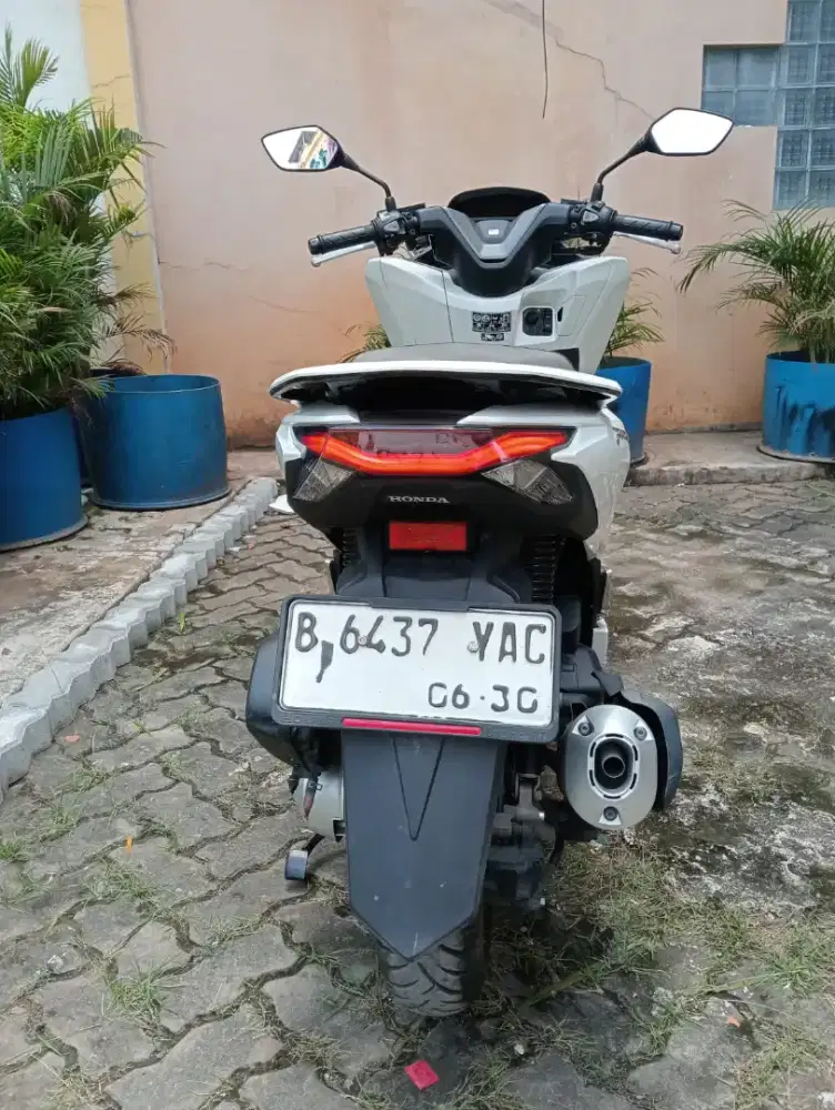 Dijual Cash Kredit Honda PCX 160 ABS Tahun 2025