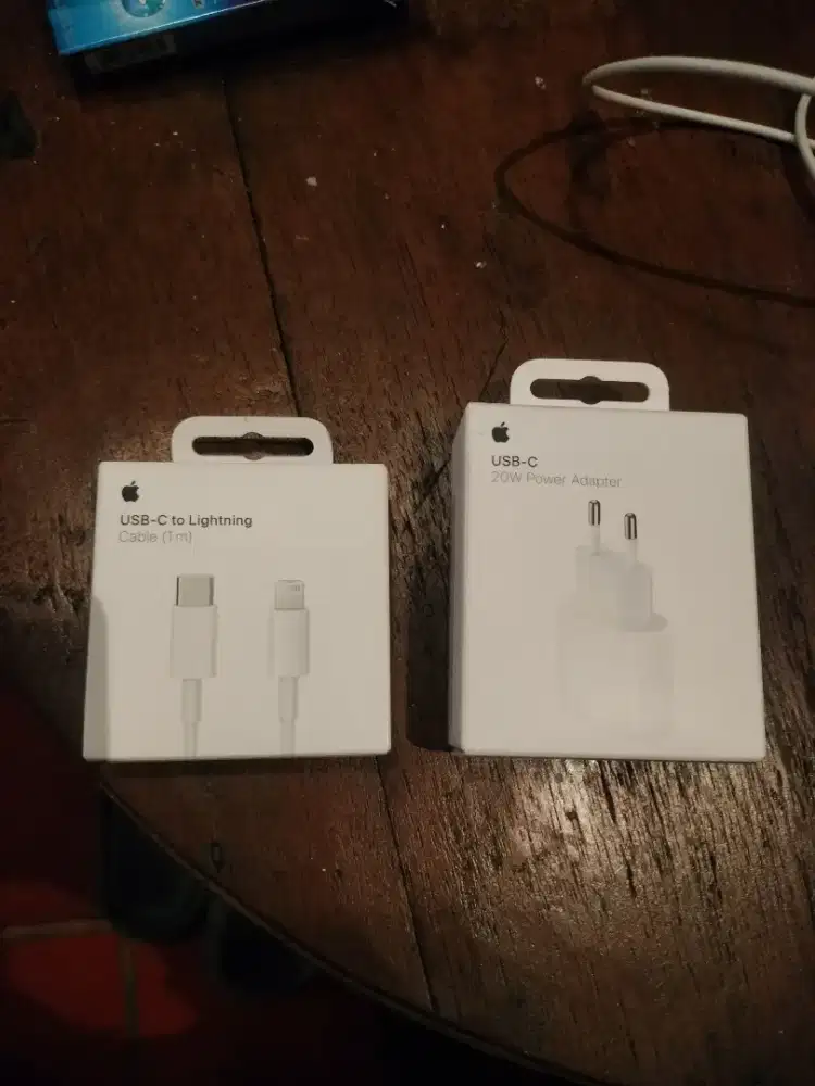 charger iphone lightning 20w