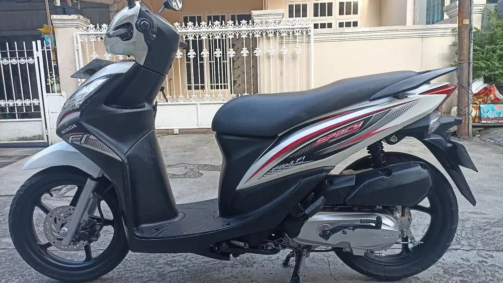 Honda spacy F1 tahun 2012.