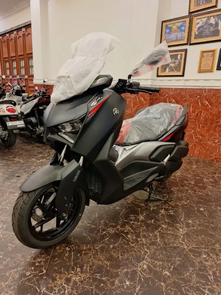 XMAX 250 CC ANIVERSARY 25TH TAHUN 2026 KM.LOW MULUS KAYA BARU