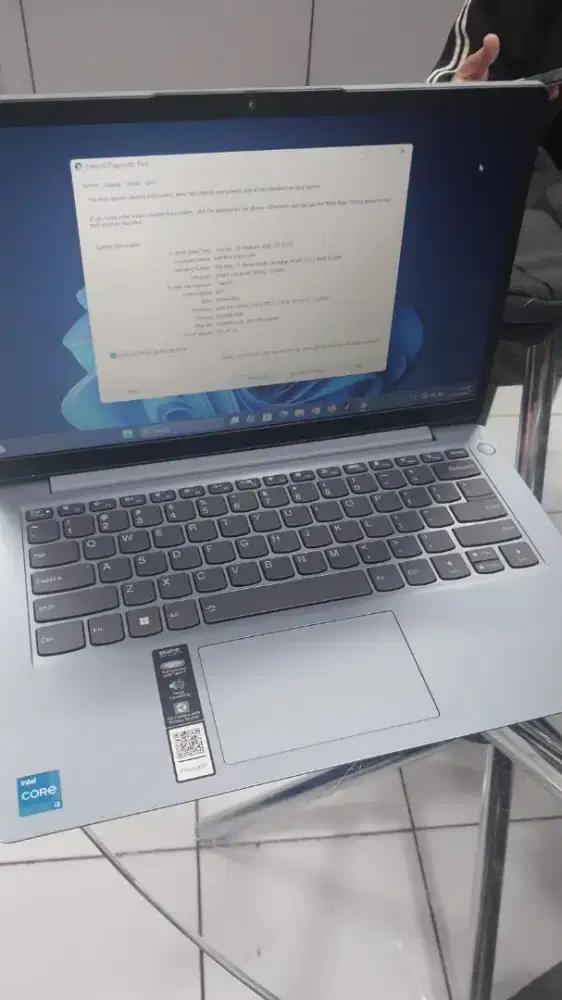 Lenovo slim 3i likenew