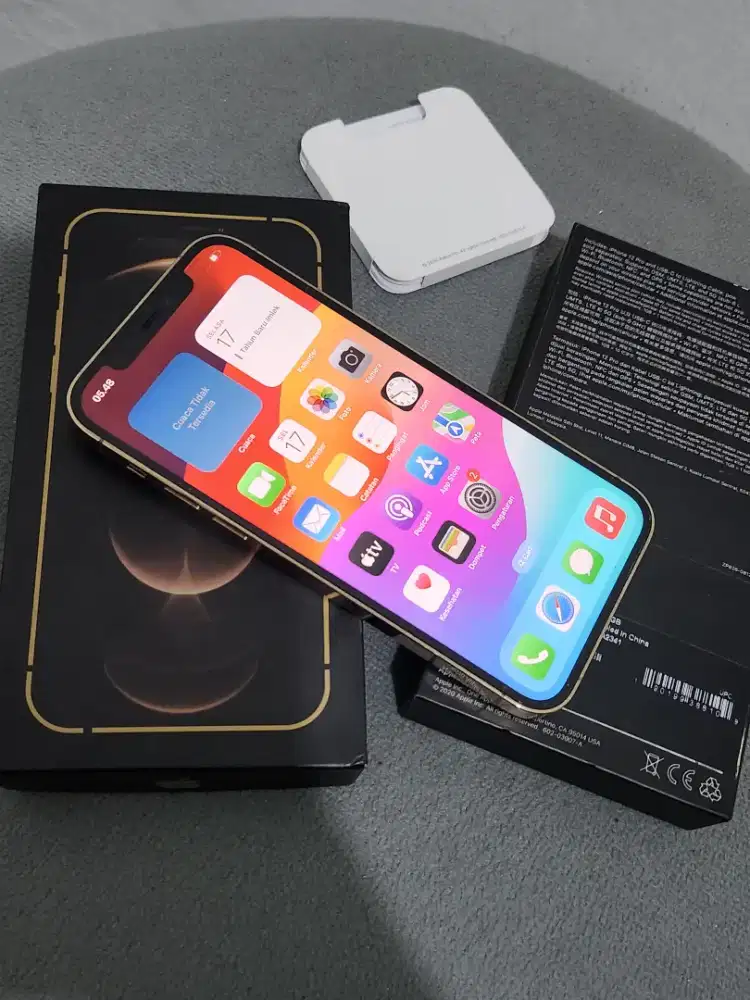 Iphone 12 Pro 256 GB resmi ibox mulis fullset