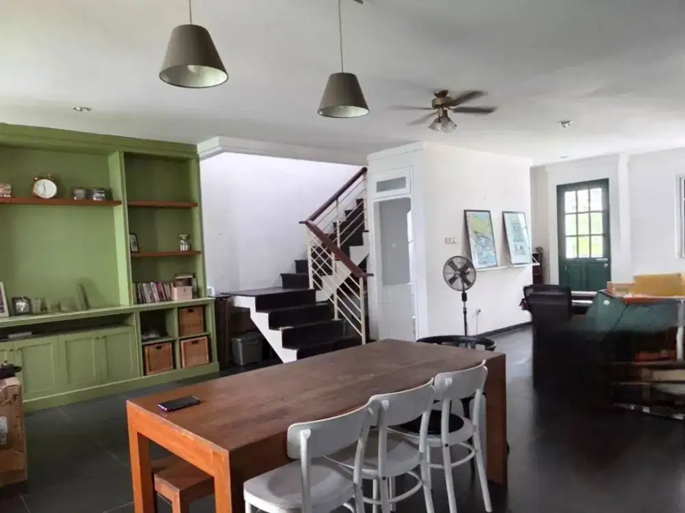 Jual Rumah dengan Vibes British yang Kental di Citra Gran Cibubur