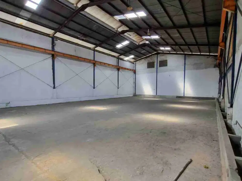 disewakan gudang 1.050m di cakung, jakarta timur