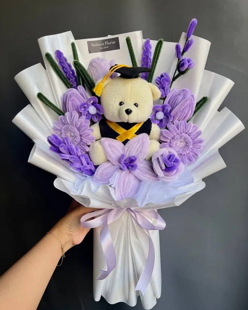 Buket Boneka Wisuda / Buket Boneka TNI / Buket Boneka Custom