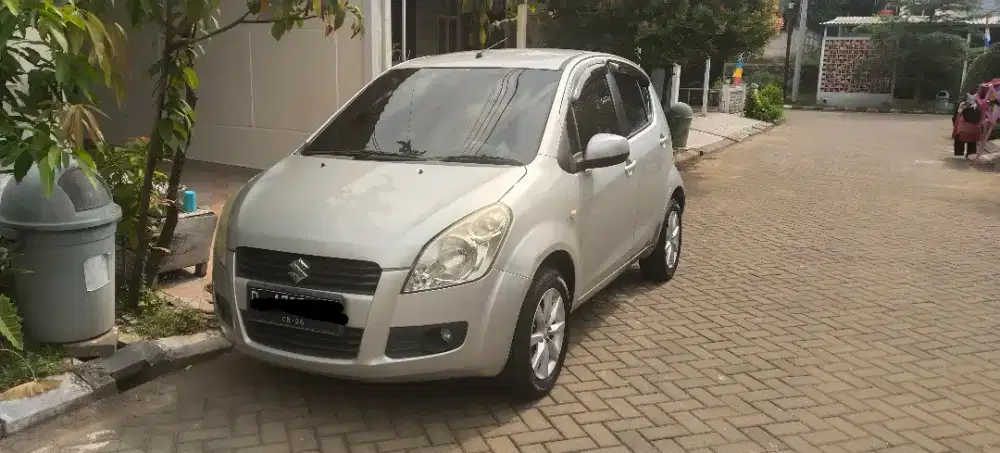 Suzuki Splash Istimewa