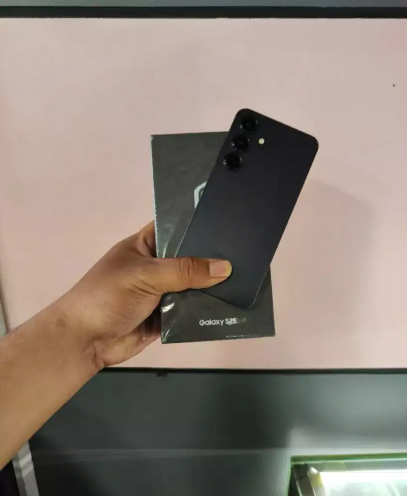 Samsung S25 12/512gb sein , garansi on