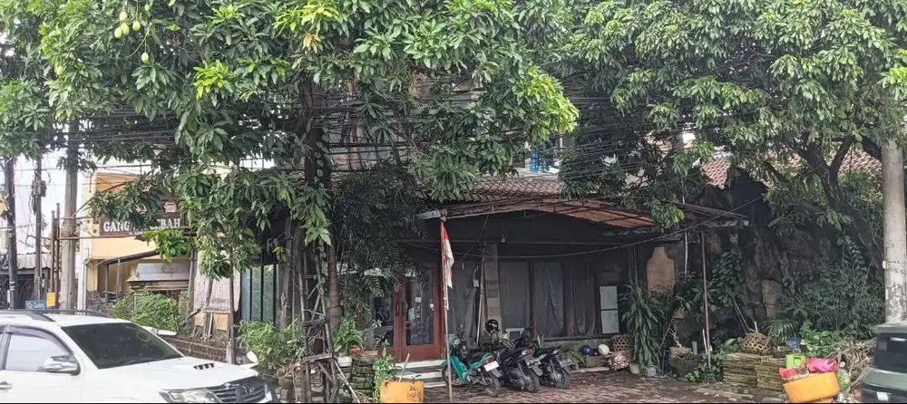 Rumah Tepi Jalan Gn Soputan Denpasar di Jual Cepat, Full Nego BUCPT