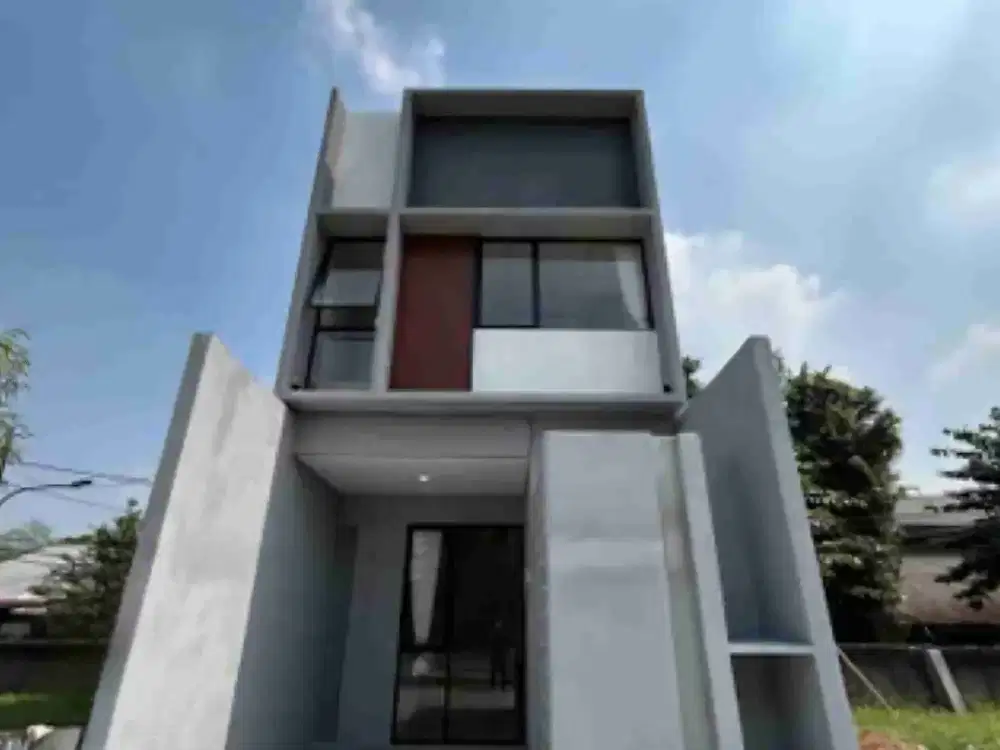 Rumah di Cipinang Dekat Stasiun Klender, Toll Jatinegara, Stasiun Whoosh, Bandara Halim