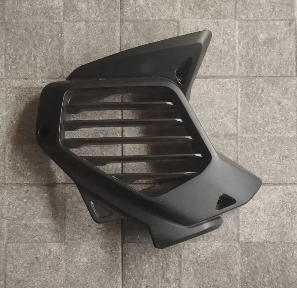 Tutup radiator yamaha all new Aerox 155 original