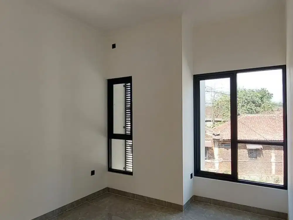 Sewa Rumah Baru Siap Huni di Sayap Antapani Cisaranteun Bandung Kota