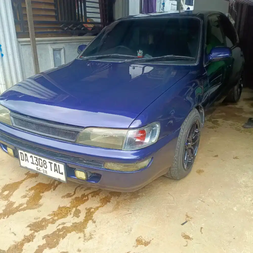 Toyota Corolla great 93 AT