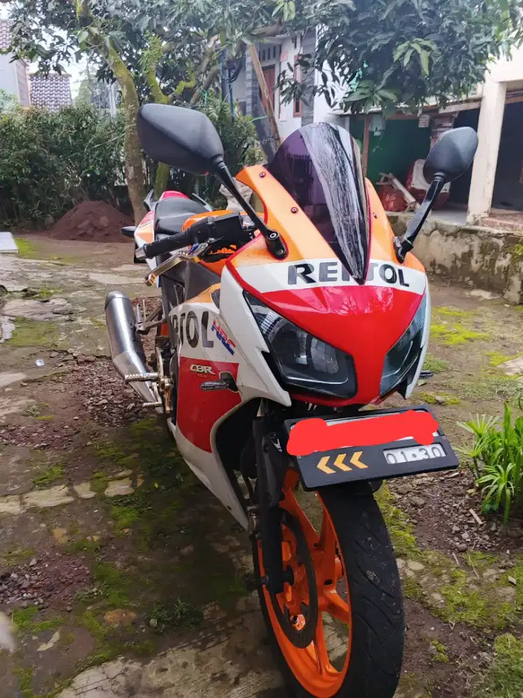 Honda CBR 150R K45A