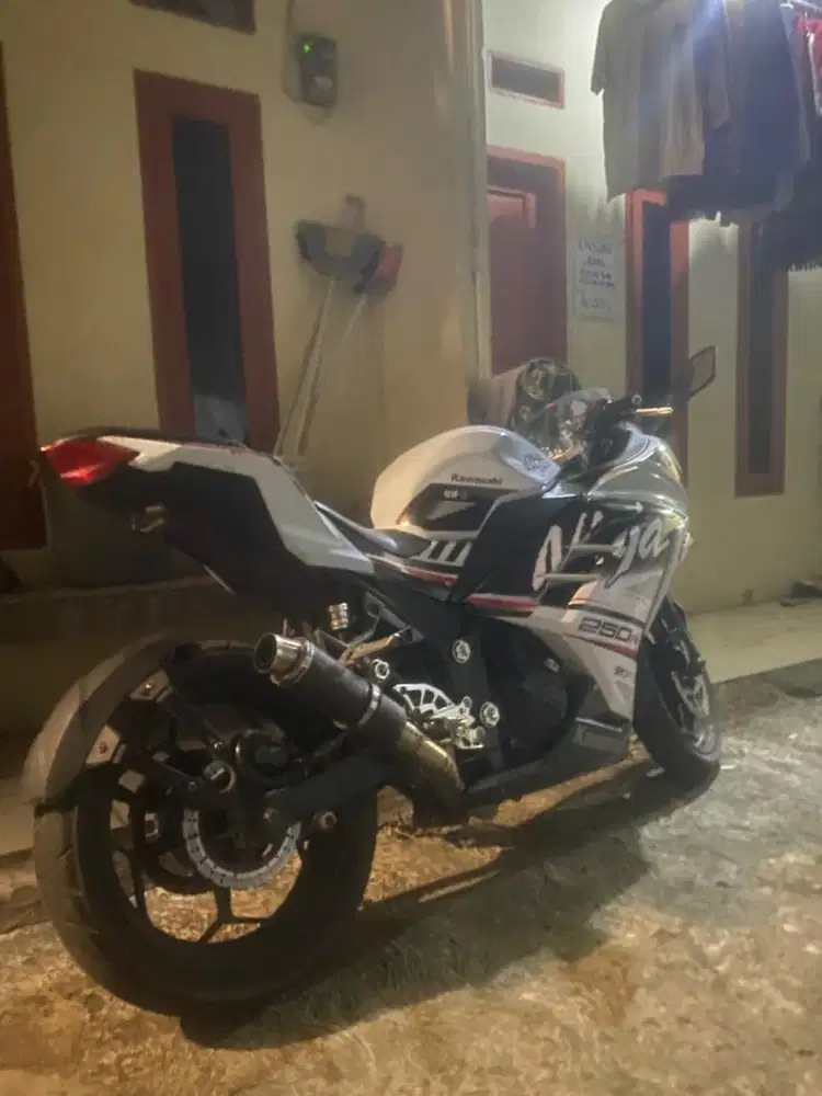 kawasaki ninja fi