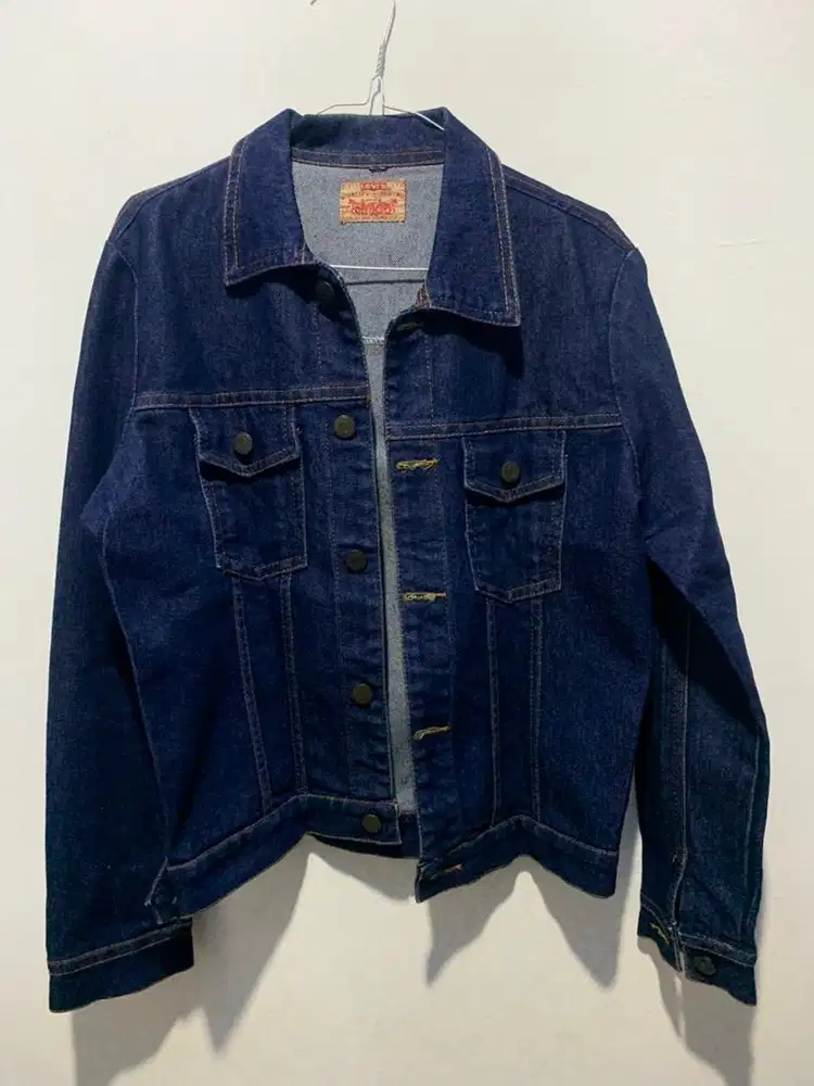 Jaket Denim Levi's Original Dark Blue - Kondisi mulus nego