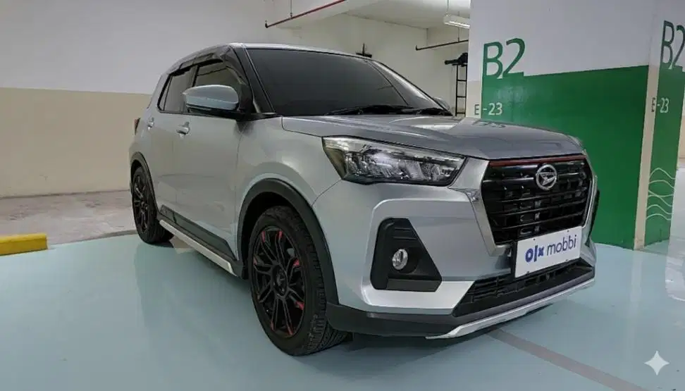 TDP 8,JT, TERMURAH Daihatsu Rocky 1.2 X ADS Bensin-AT Abu 2021