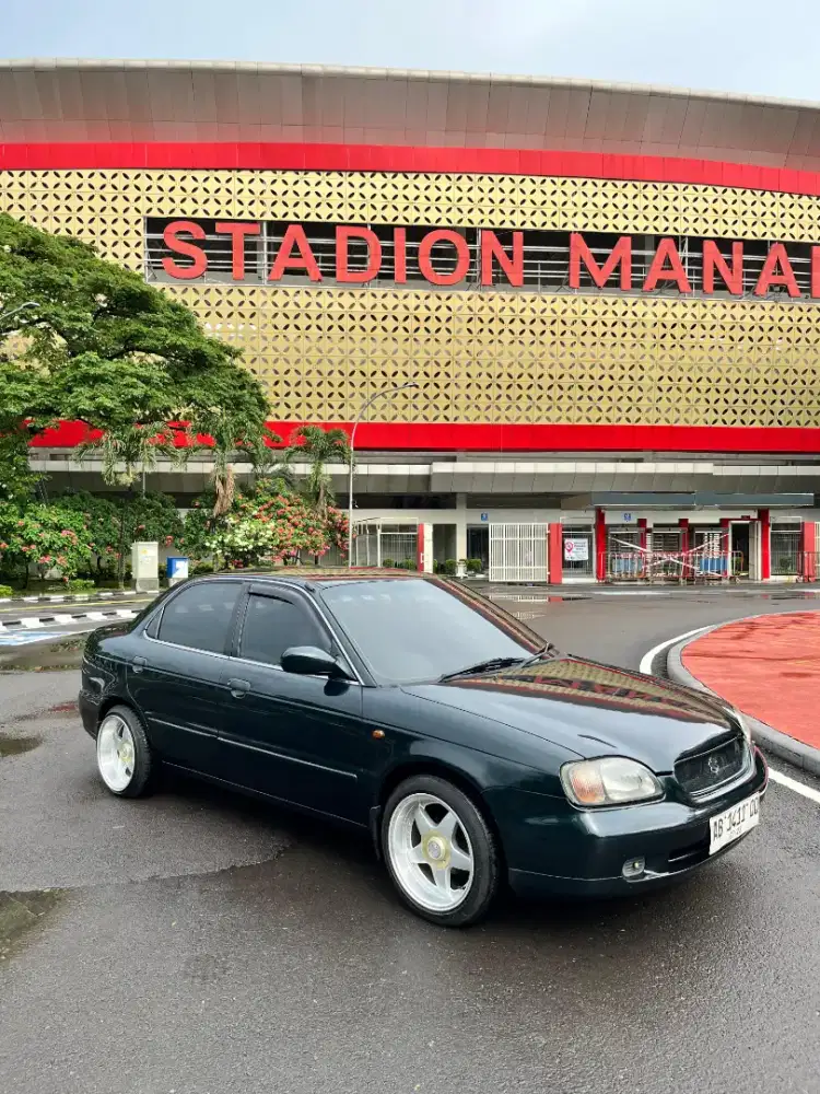 Suzuki baleno 2001