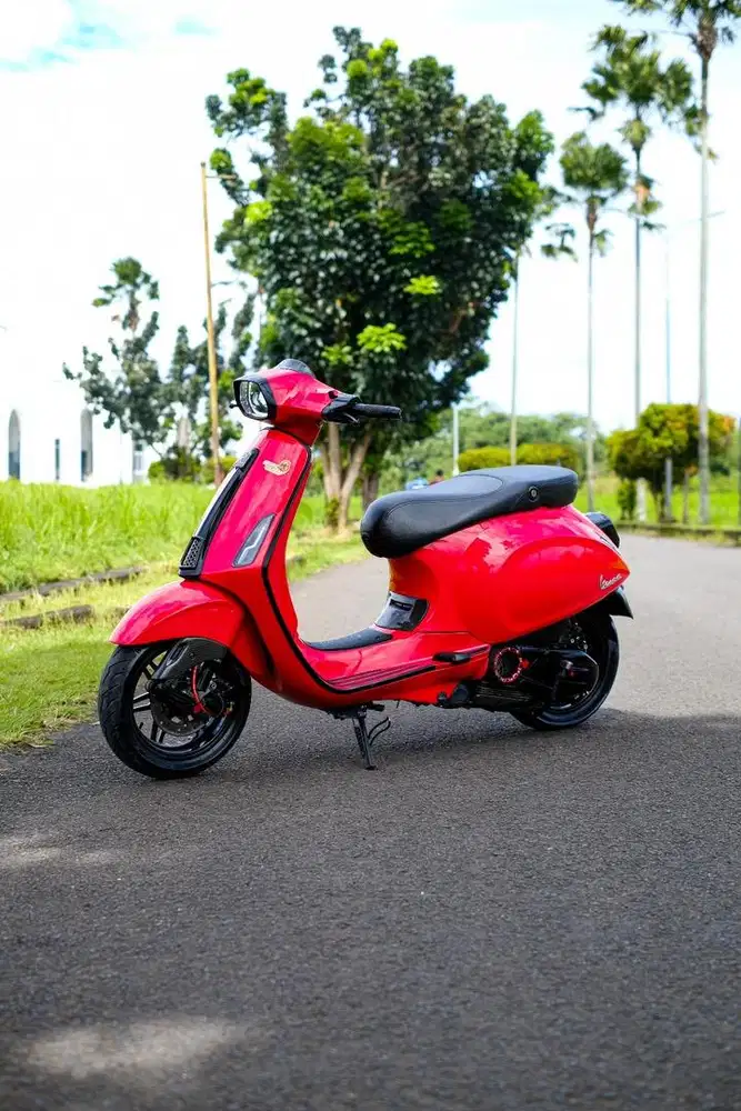 VESPA SPRINT 150 3VIE TAHUN 2015