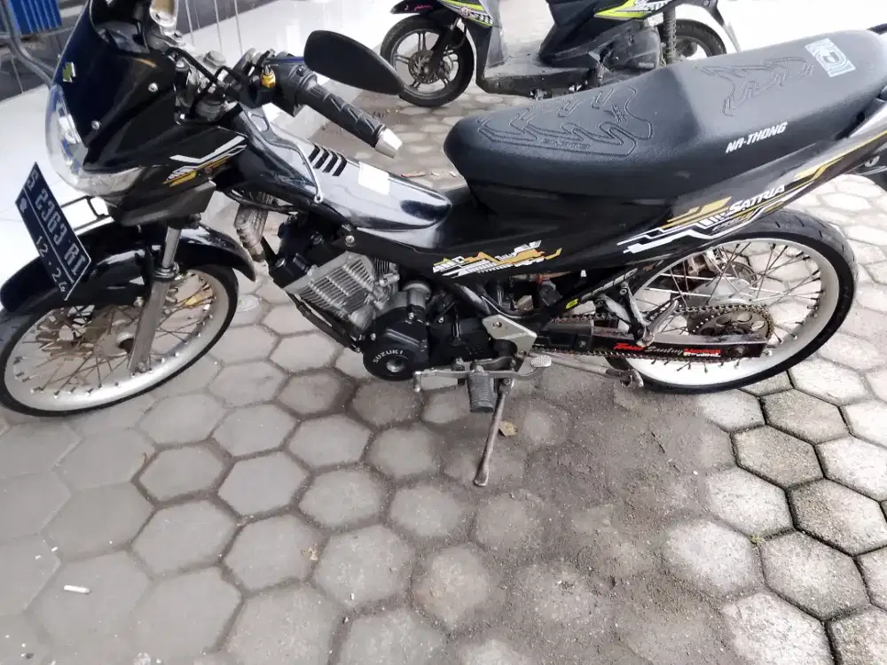 BU dijual cepat Satria FU 2009