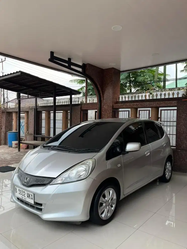 HONDA JAZZ S 2012 AT