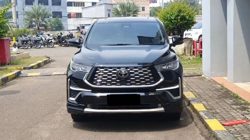 Toyota Kijang Innova Zenix Q Hybrid 2.0 Modelista TSS 2024 Like New