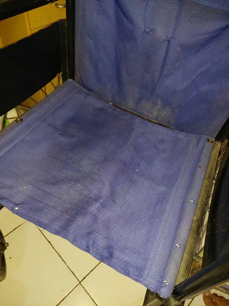 kursi roda uk sedang - second biru