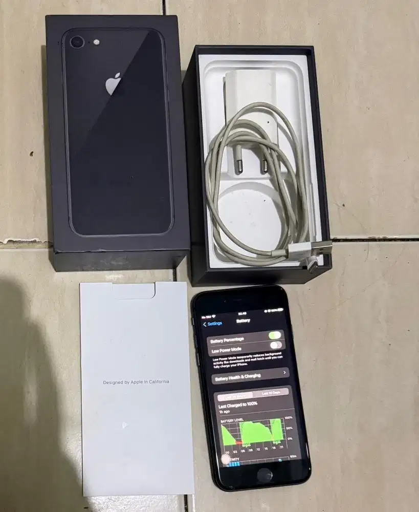 Iphone 8 64gb ex garansi resmi
