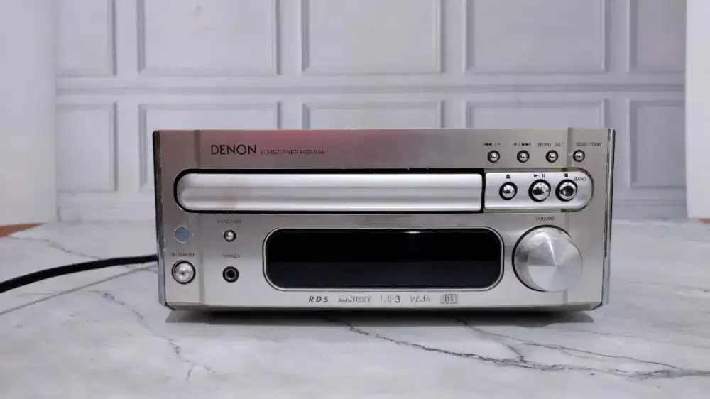 Denon CD receiver RCD M33