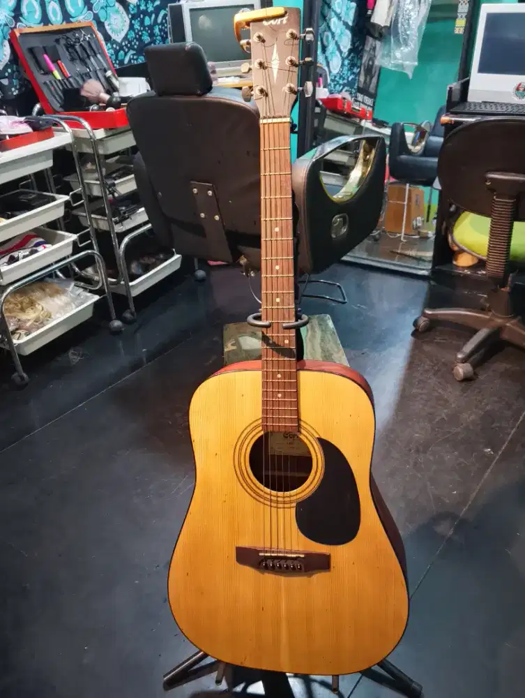 Gitar Cort akustik elektrik