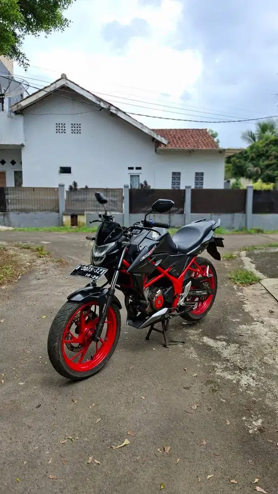 Honda CB 150R 2016 StreetFire Kondisi Bagus