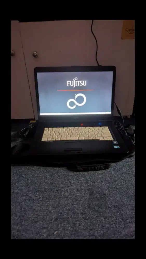 Laptop Fujitsu probook i5 tahan banting asli jepang