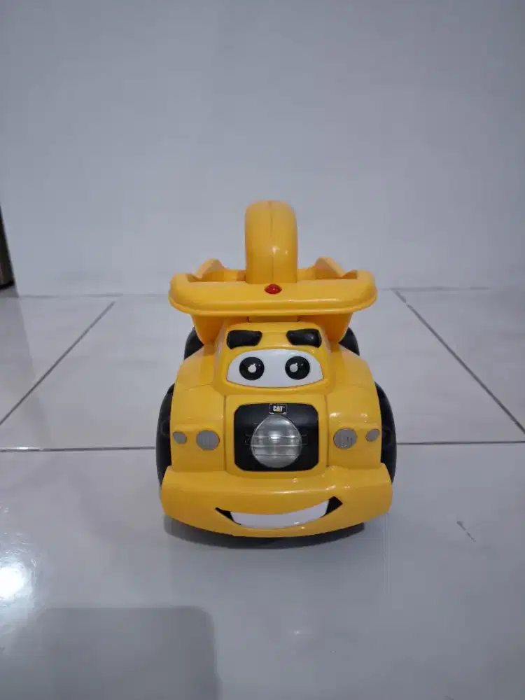 Mainan anak mobil mobil an CAT