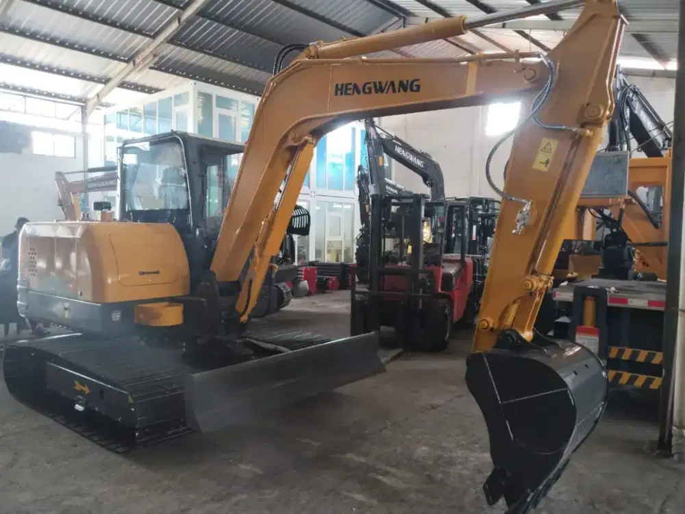 HENGWANG EXCAVATOR