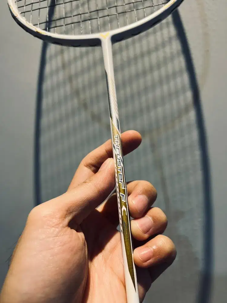 Raket Badminton, Victor Thruster F 4U G5 + Tas – Murah Cepat!