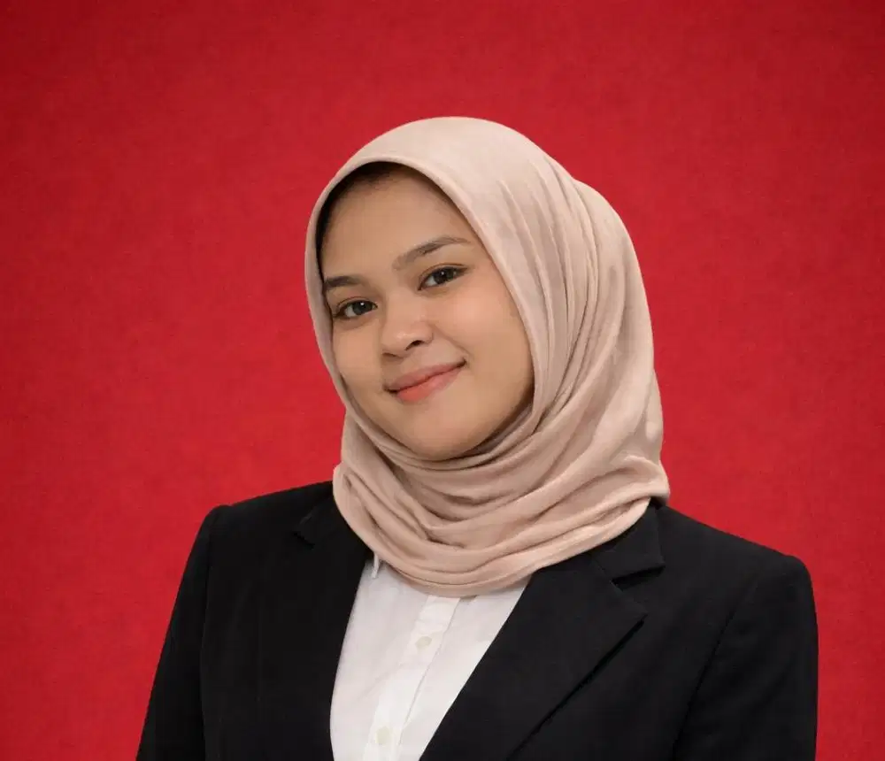 saya mencari pekerjaan di bidang admin/waiters/spg/tenaga pengajar/dll