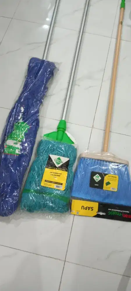 Di jual murah sekali, Sapu, Pel dan Mop merek CLEAN MATIC
