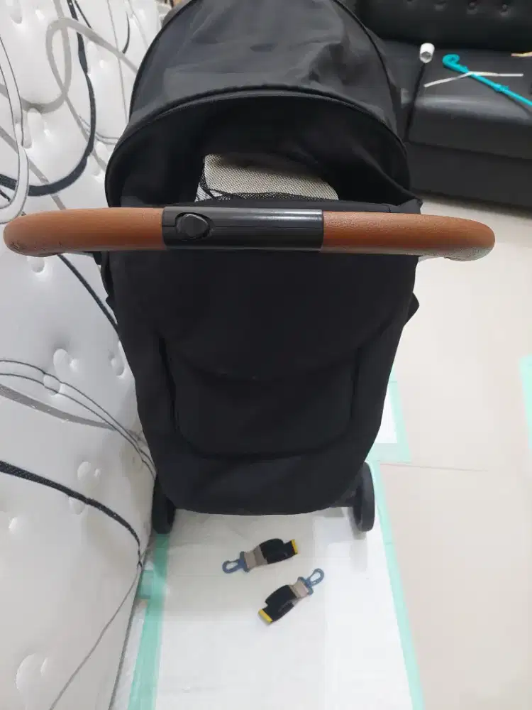 Preloved stroller bayi Violi