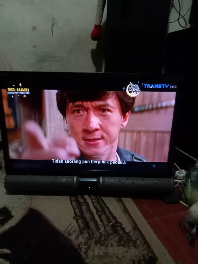 Tv LED Polytron 32 inchi