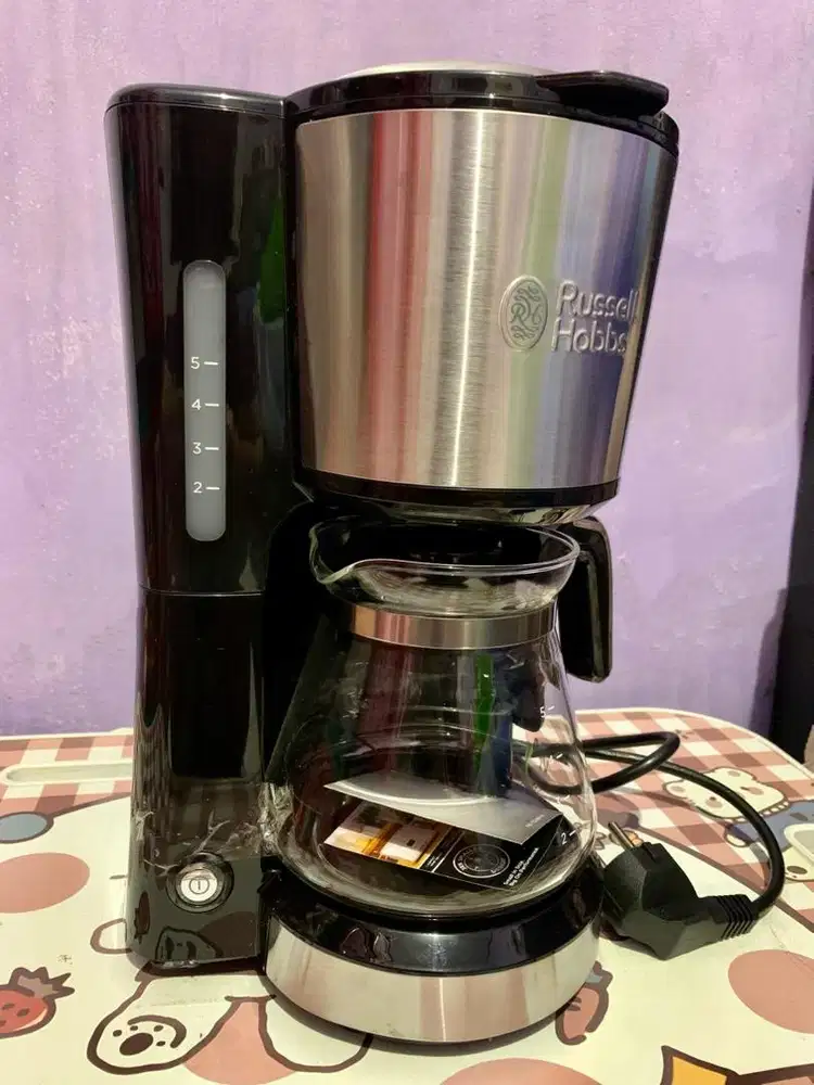 COFFEE MAKER RUSSELL HOBBS