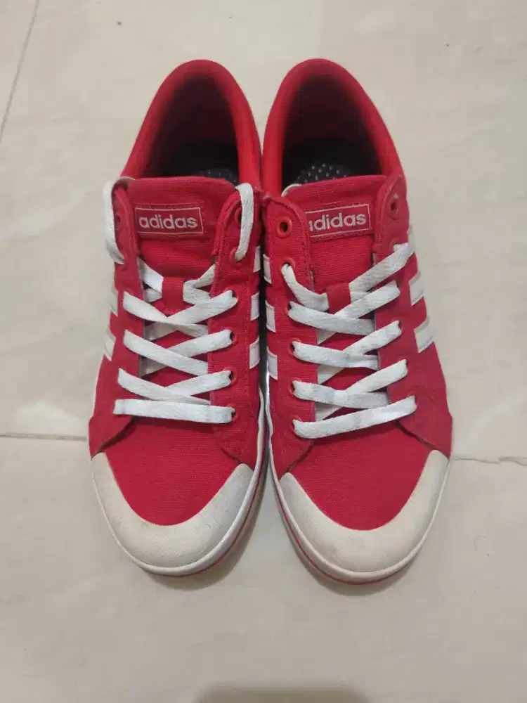 Adidas Merah Original – Jarang Dipakai — Siap COD
