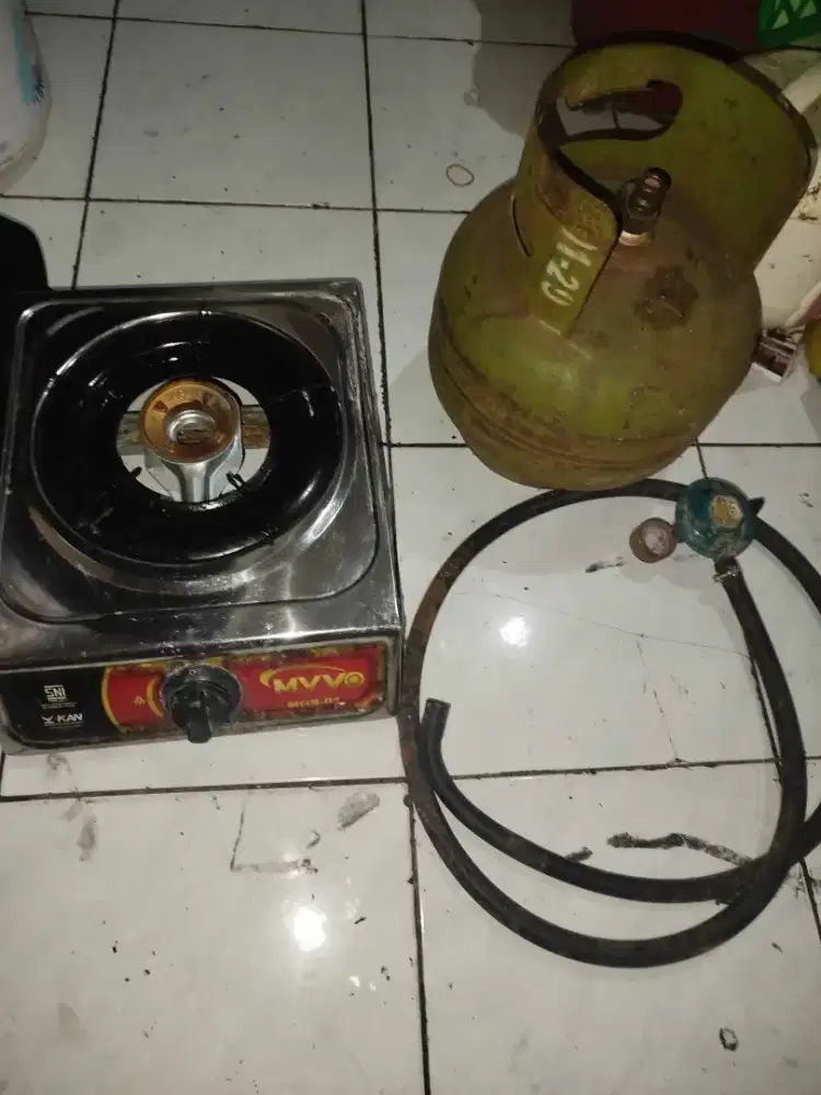 Satu Set Sepaketan kompor gas 1 tungku siap antar