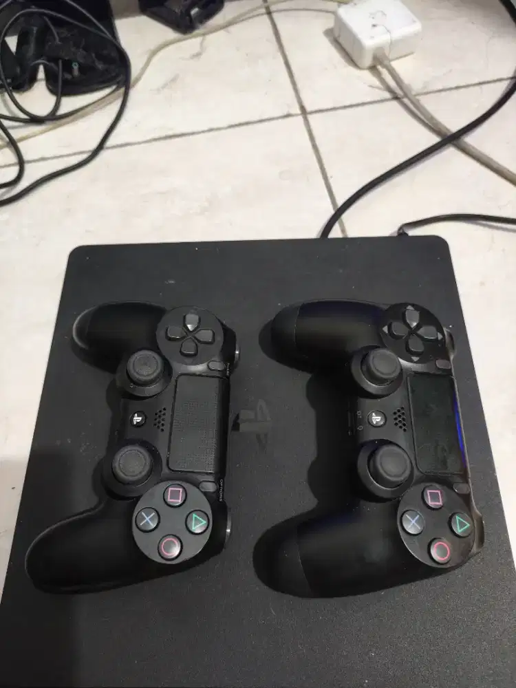PS4 Slim 1TB Original Sony