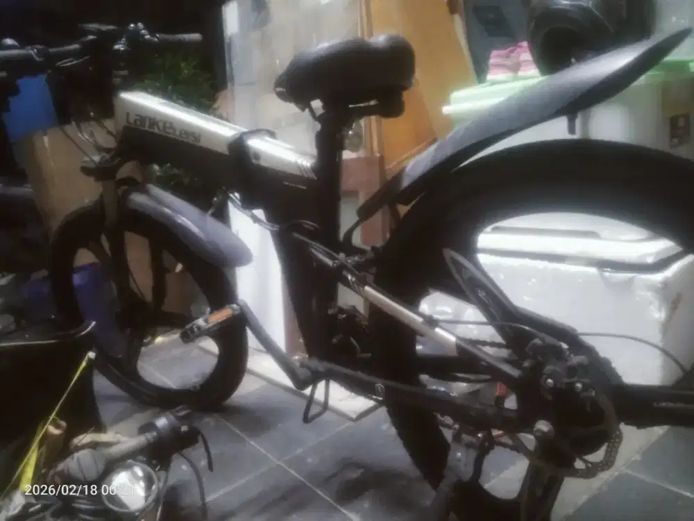 Sepeda listrik lipat lankeleisi xt 600