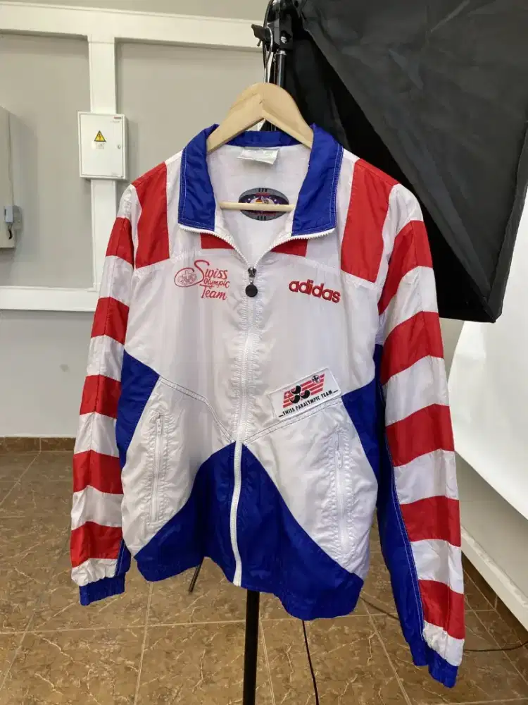 Jaket word cup Adidas USA 1994 vintage Ukuran ( M )