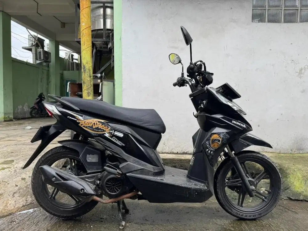 Honda Beat street thun 2018 pajak hidup mesin halus jozz siap gas gan.