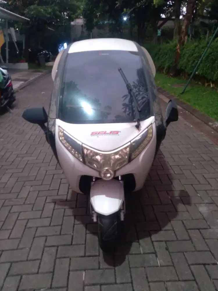 Motor Listrik Selis New Balis Roda Tiga